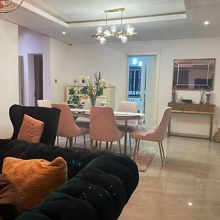 Cozy 3 Bedroom Flat In Serene Gated Ikoyi Estate 라고스 외부 사진